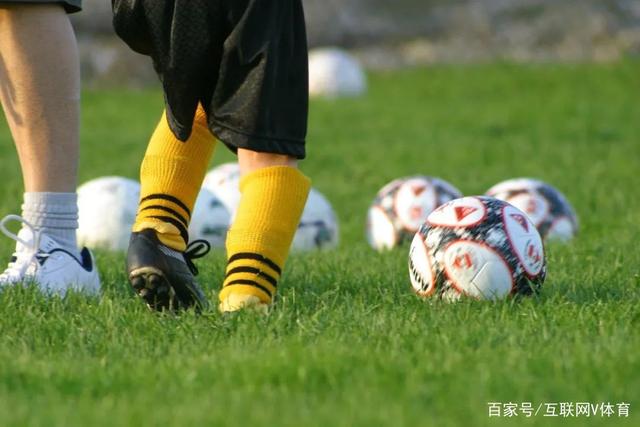 申花情况有点复杂 需尽快弥补法国后腰缺阵带来的损失